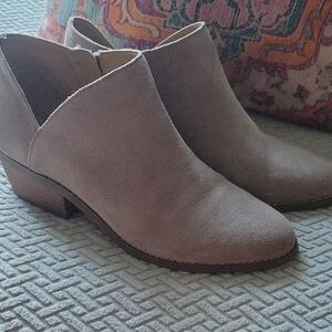 Lucky Brand Taupe Ankle Booties